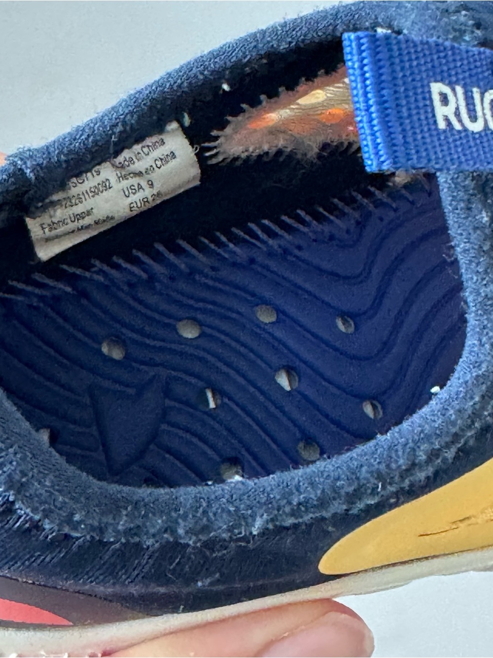 Water Shoes - Rugged Shark - Picture 4 of 6